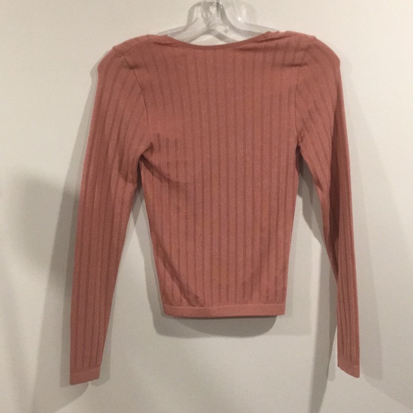 FREE PEOPLE Scoop Neck Shimmer Ribbed Sleeve Top - Picture 8 of 10